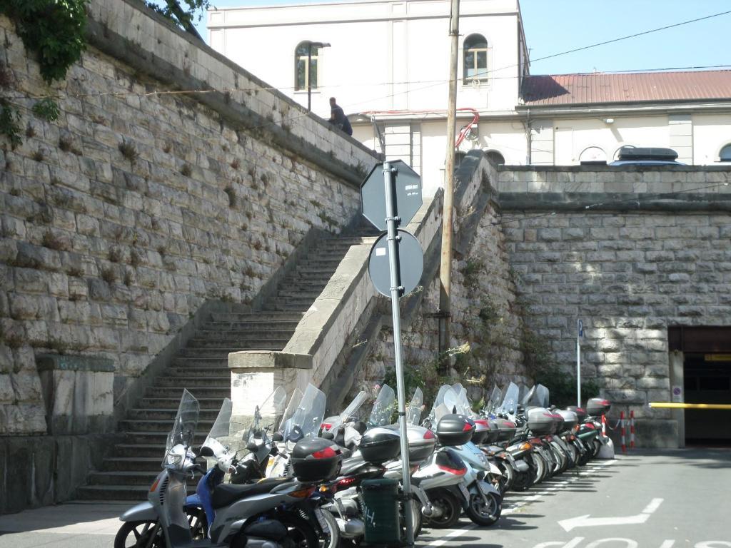 Hotel Aurora La Spezia Exterior photo